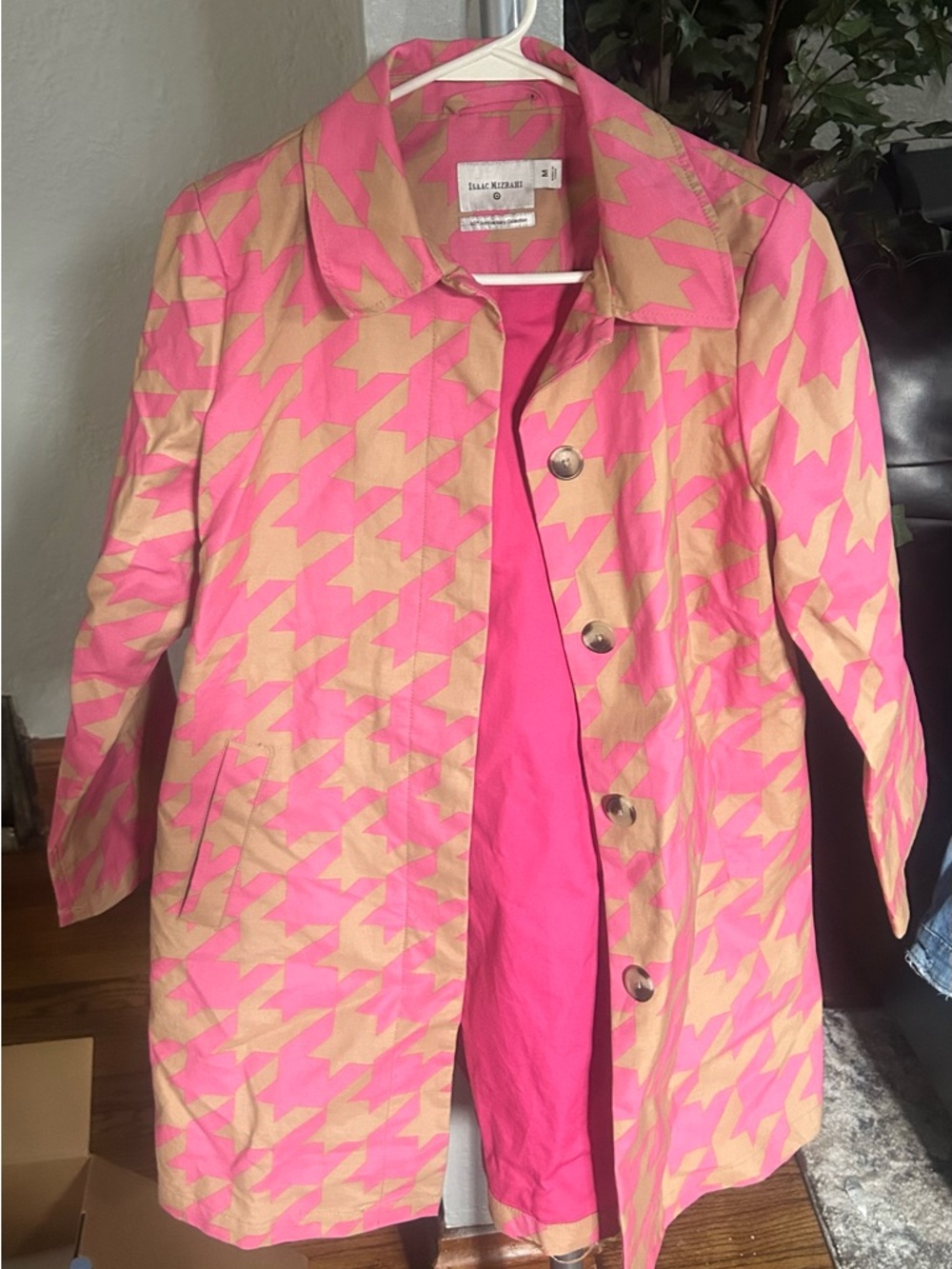 Isaac Mizrahi Pink & Tan Houndstooth Women's Coat